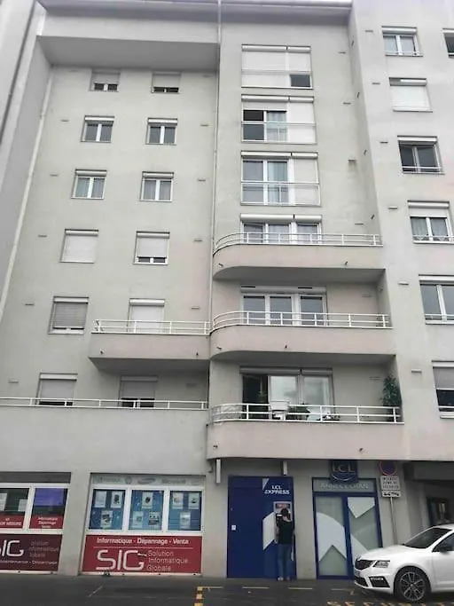 Appartement Cosy Avec Sa Place De Parking Gratuit Annecy 0*,  Frankrig